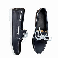 Zapatos en tipo nautico